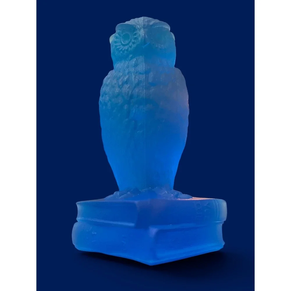 Vintage Westmoreland Satin Cobalt Blue Owl on Books Figurine Art Glass